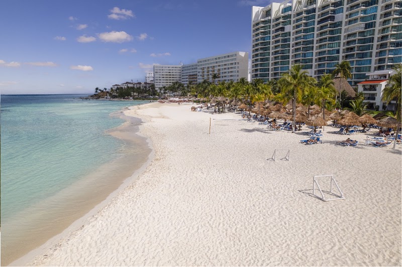 Beachscape Kin Ha Villas & Suites Cancún